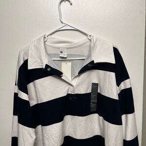All in Motion Men's Black and White Striped Shirt